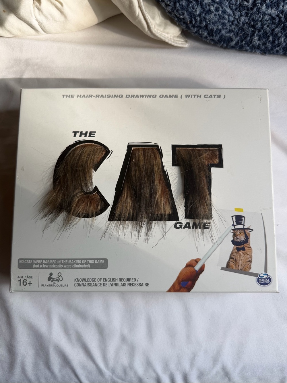 NWT the cat game spin master games hair raising drawing board party game
